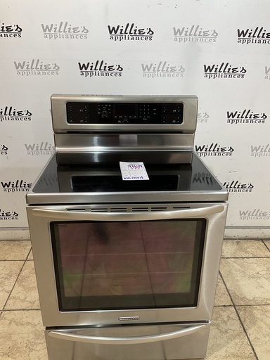 [97649] KitchenAid Used Electric Stove 220volts (40/50 AMP) 30inches (40/50 AMP) 30inches {no cord} (Stainless steel)