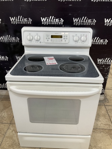 [97660] Ge Used Electric Stove 220volts (40/50 AMP) 30inches {4 prong} (White) 