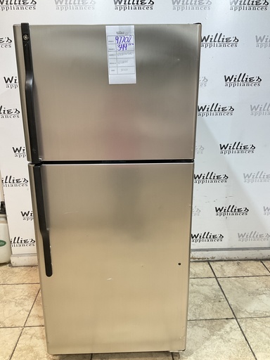 [97702] Ge Used Refrigerator Top and Bottom 30x66 (Stainless Steel) 