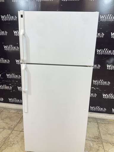 [97767] Hotpoint Used Refrigerator Top and Bottom 28x64 1/2” (White ) 