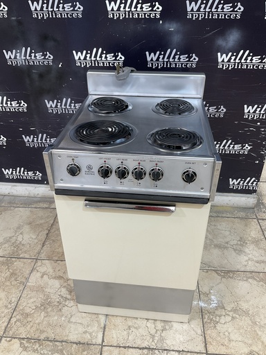 [97776] Ge Used Electric Stove 220volts (40/50 AMP) 21inches {3 prong} (Bisque/Stainless)
