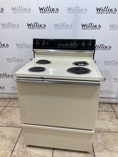 [97949] Hotpoint Used Electric Stove 220volts (40/50 AMP) 30inches {3 prong} (Bisque/Black)