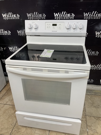 [97973] Frigidaire Used Electric Stove 220volts (40/50 AMP) 30inches {no cord} (White) 