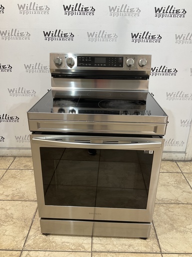 [98070] Samsung Used Electric Stove 220volts (40/50 AMP) 30inches {4 prong} 