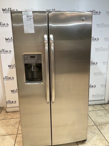 [98110] Ge Used Refrigerator Side by Side 36x68 1/2” (Stainless Steel)
