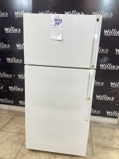 [98198] Hotpoint Used Refrigerator Top and Bottom 28x61 1/2” (White) 