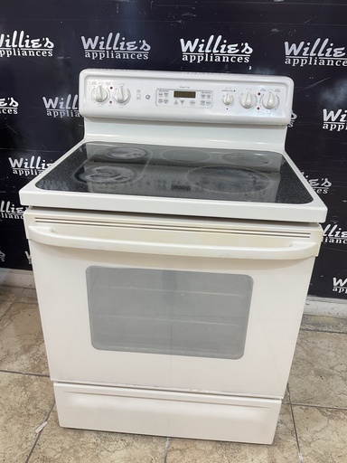 [98229] Ge Used Electric Stove 220volts (40/50 AMP) 30inches {no cord} (Bisque)