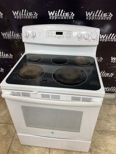 [98227] Ge Used Electric Stove 220volts (40/50 AMP) 30inches {3 prong} (White) 