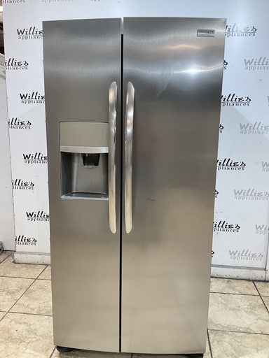 [98290] Frigidaire Used Refrigerator Side by Side 33x70 (Stainless Steel)