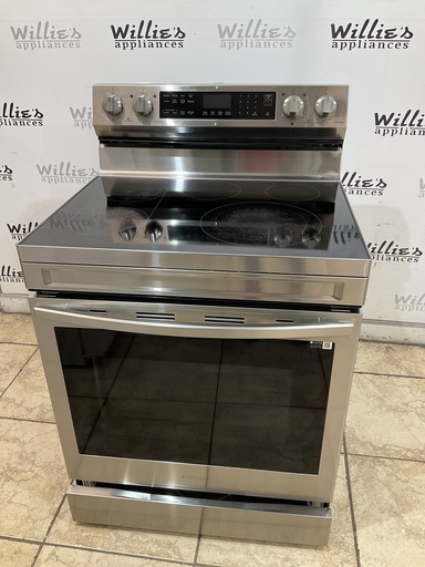 [98070] Samsung Used Electric Stove 220volts (40/50 AMP) 30inches {3 prong} (Stainless Steel) 