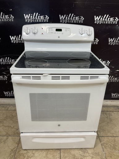 [98340] Ge Used Electric Stove 220volts (40/50 AMP) 30inches {no cord} (White)