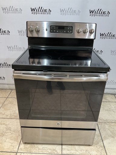 [98361] Ge Used Electric Stove 220volts (40/50 AMP) 30inches {3 prong} (Stainless Steel) {3 prong} 