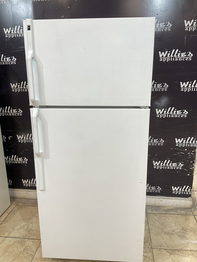 [98443] Hotpoint Used Refrigerator Top and Bottom 28x64 1/2” (White) 