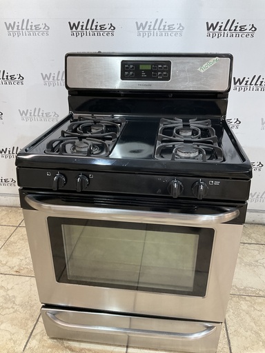 [98479] Frigidaire Used Gas Propane Stove 30inches (White) 