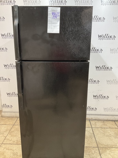 [98607] Ge Used Refrigerator Top and Bottom 28x67 (Black) 
