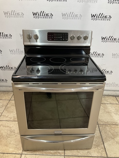 [98761] Frigidaire Used Electric Stove 220volts (40/50 AMP) 30inches {3 prong} (Stainless steel) 