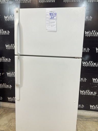 [98839] Ge Used Refrigerator Top and Bottom 28x64 1/2” (White) 