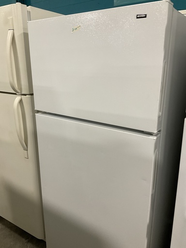 [97435] Hotpoint Used Refrigerator Top and Bottom 28x61 1/2” (White) 