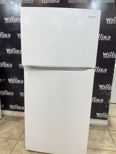 [99160] Frigidaire Used Refrigerator Top and Bottom 30x66 (White) 