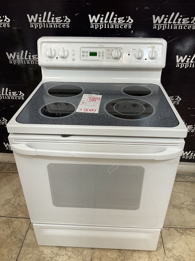 [99189] Ge Used Electric Stove 220volts (40/50 AMP) 30inches {3 prong} (White) 