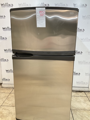 [99257] Kenmore Used Refrigerator Top and Bottom 33x66