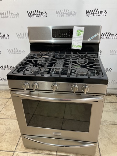 [99290] Frigidaire Used Gas Propane Stove 30inches (Stainless Steel) 