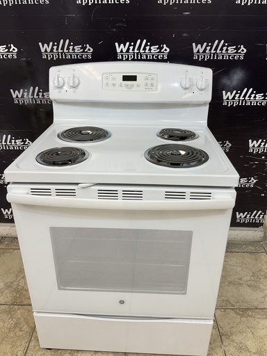 [99404] Ge Used Electric Stove Stove 220volts (40/50 AMP) 30inches {no cord} (White) 