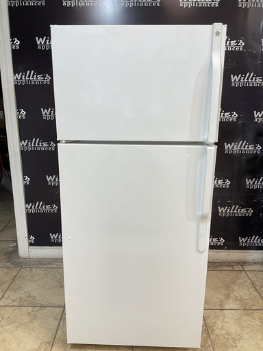 [99436] Ge Used Refrigerator Top and Bottom 28x64 1/2” (White) 