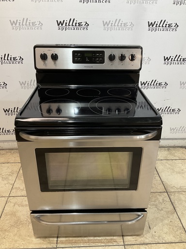 [99462] Frigidaire Used Electric Stove 220volts (40/50 AMP) 30inches {no cord} (White) 