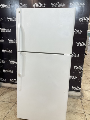 [99500] Ge Used Refrigerator Top and Bottom 30x66 (White) 