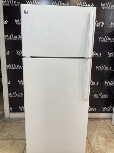 [99511] Ge Used Refrigerator Top and Bottom 28x66 1/2” (White) 