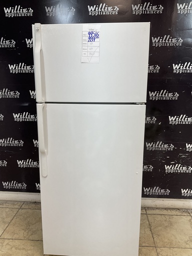 [99516] Ge Used Refrigerator Top and Bottom 28x67 (White) 