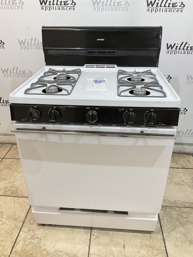 [99569] Hotpoint Used Natural Gas Stove 30inches (White/Black) 