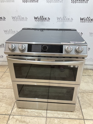 [99740] Samsung Used Electric Induction Stove 220volts (40/50 AMP) 30inches {3 prong} (Stainless Steel) 