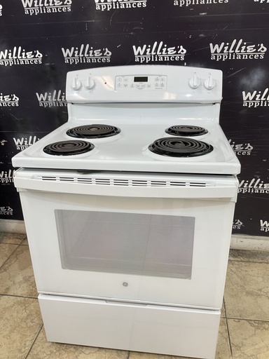[99801] Ge Used Electric Stove 220volts (40/50 AMP) 30inches {4 prong} (White)