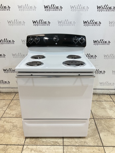 [99819] Ge Used Electric Stove 220volts (40/50 AMP) 30inches {no cord} (White/Black) 