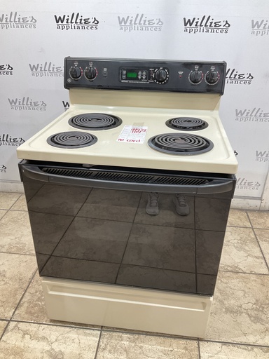 [99939] Ge Used Electric Stove 220volts (40/50 AMP) 30inches {no cord} (Bisque/Black) 