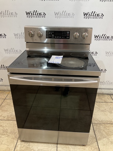 [100309] Samsung Used Electric Stove 220volts (40/50 AMP) 30inches {4 prong} (Stainless steel) 