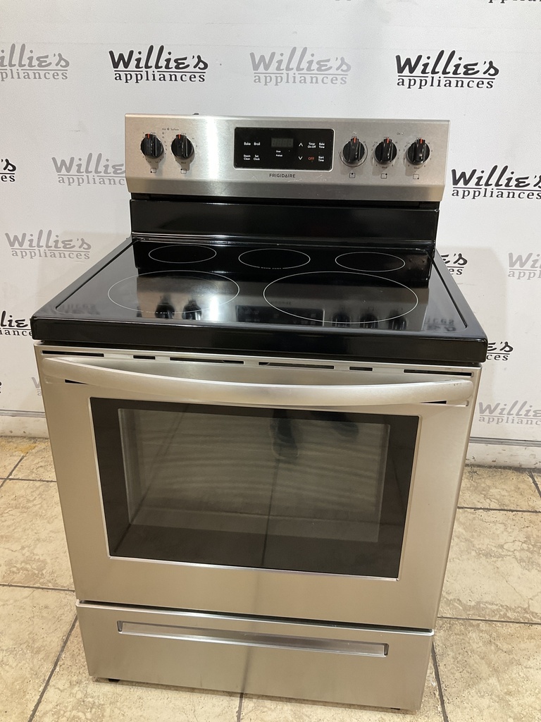 Frigidaire Used Electric Stove 220volts (40/50 AMP) 30inches {3 prong} (Stainless steel) 