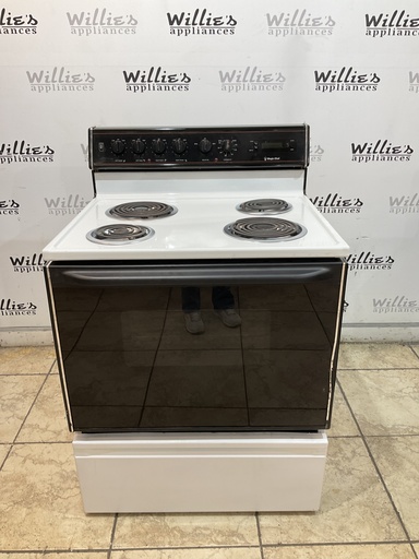 [100419] Magic Chef Used Electric Stove 220volts (40/50 AMP)  30inches (White/Black) 