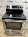 Frigidaire Used Electric Stove 220volts (40/50 AMP) 30inches {no cord} (Stainless steel) 