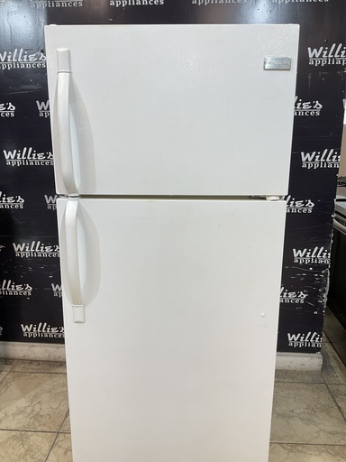 [100988] Frigidaire Used Refrigerator Top and Bottom 28x64 1/2” (White) 