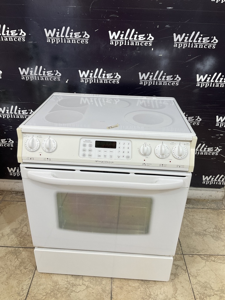 Frigidaire Used Electric Stove 220volts (40/50 AMP) 30inches {4 prong} (White) 