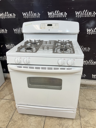 [101118] Ge Used Gas Propane Stove 30inches (White) 