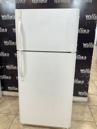 [101195] Kenmore Used Refrigerator Top and Bottom 30x67 (White) 