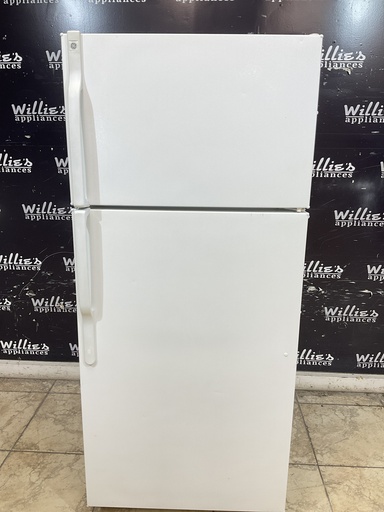 [101267] Ge Used Refrigerator Top and Bottom 28x64 1/2” (White) 