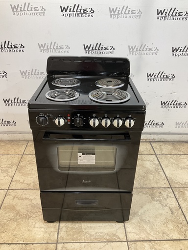 [101291] Avanti Used Electric Stove 220volts (40/50 AMP) 30inches {no cord} (Black) 