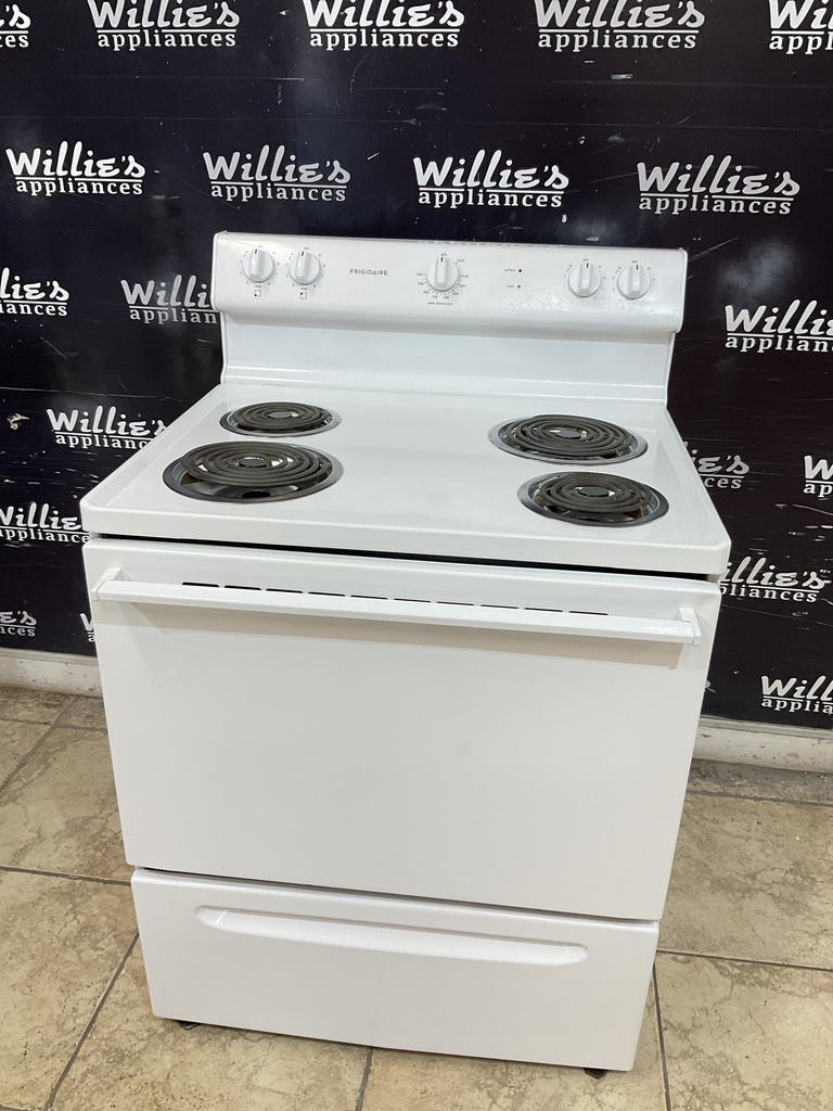 Frigidaire Used Electric Stove 220volts (40/50 AMP) 30inches {no cord} (White) 