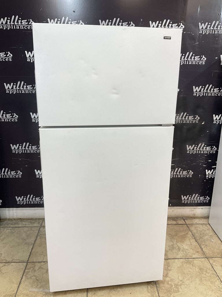 Hotpoint Used Refrigerator Top and Bottom 28x61 1/2” (White) 
