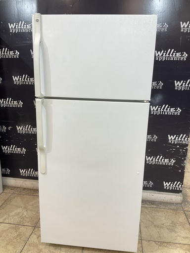 [101398] Ge Used Refrigerator Top and Bottom 28x64 1/2” (White) 
